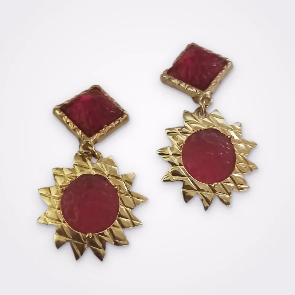 Vintage Gold Tone Clip On Sunburst Statement Earrings With Translucent Cabochons In Rich Red Color
